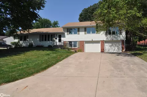 1601 Pike Ave, Carroll, IA 51401
