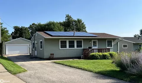 1405 W Boone St, Marshalltown, IA 50158