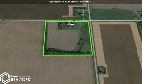 12871 285th St, Mason City, IA 50401