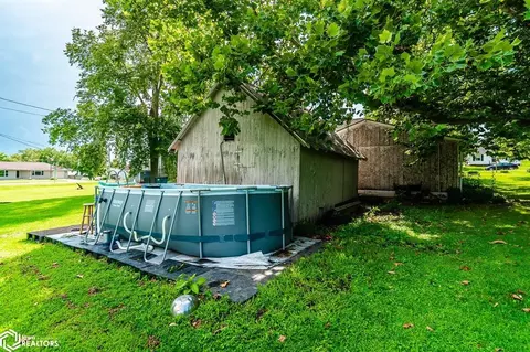 406 4th St, Garwin, IA 50632 photo 40