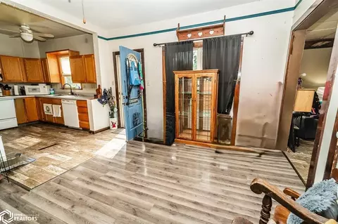 406 4th St, Garwin, IA 50632 photo 16