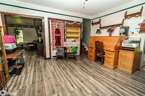 406 4th St, Garwin, IA 50632 photo 15