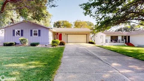 203 Orchard Ln, Clear Lake, IA 50428