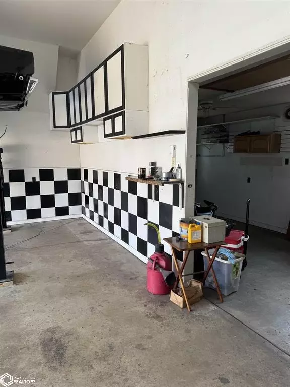  1004 Skylane Dr, Norwalk, IA 50211 photo 11