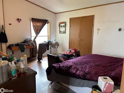 Bedroom - 908 2nd St NE, Hampton, IA 50441 photo 1 of 4