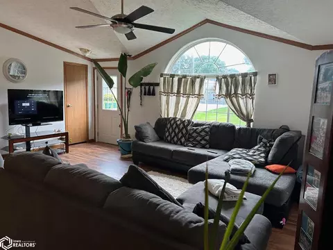 Living - 908 2nd St NE, Hampton, IA 50441 photo 1 of 2