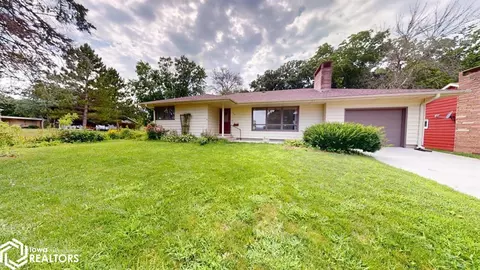 746 S Central St, Forest City, IA 50436