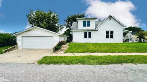 1302 Des Moines St, Keokuk, IA 52632