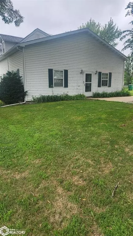 1230 290th St, Jefferson, IA 50129