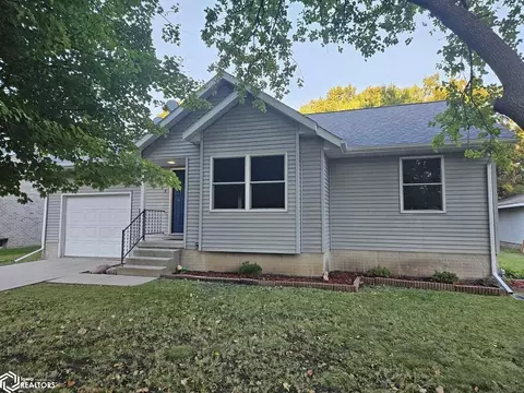 303 Wood St, Webster City, IA 50595