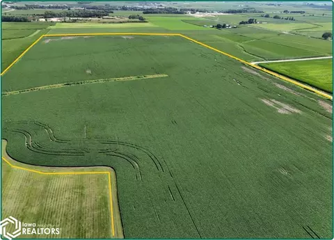 Floyd Rd. At 325th Ave., Dyersville, IA 52040