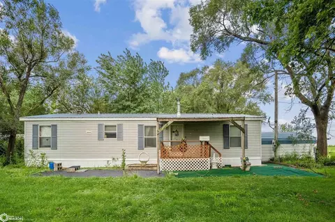 308 W Merry Acres Ln, Mount Pleasant, IA 52641