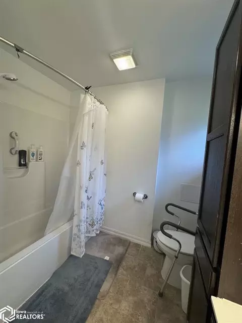 204 E Grant St, Centerville, IA 52544 photo 15