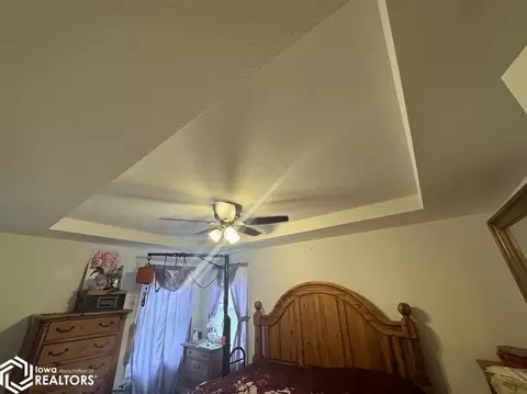 204 E Grant St, Centerville, IA 52544 photo 12