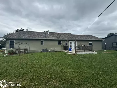 204 E Grant St, Centerville, IA 52544 photo 5