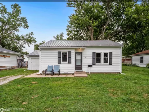 101 N Greeley St, Corydon, IA 50060
