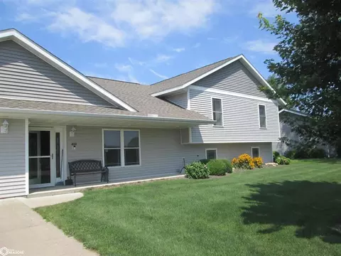 406 East St, Middletown, IA 52638