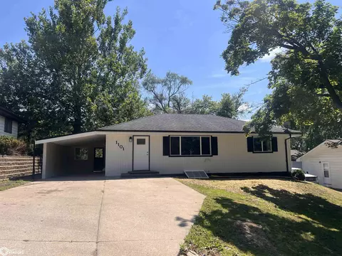 1101 Buena Vista St, Denison, IA 51442