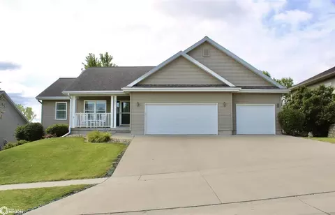 511 Craig Cir, Marshalltown, IA 50158