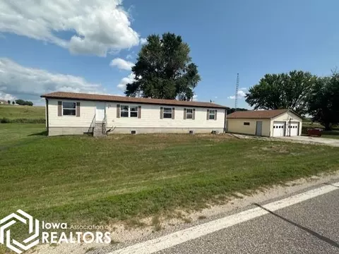 2274 Nevada Ave, Humboldt, IA 50548