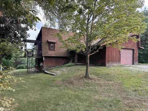 23800 510th Ln, Chariton, IA 50049