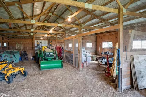 Exterior - 921 Diagonal Rd, Malcom, IA 50157 photo 7 of 7