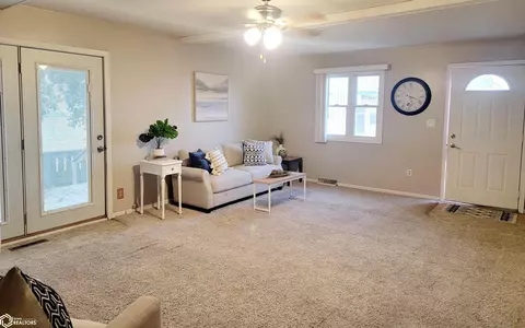 255 W 3rd St, Garner, IA 50438 photo 7