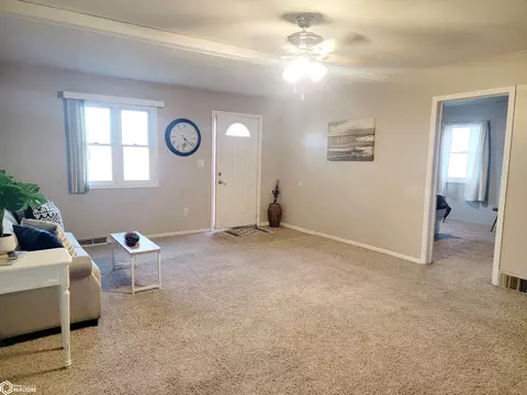 255 W 3rd St, Garner, IA 50438 photo 6