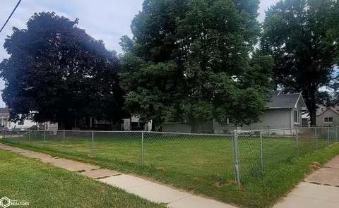 255 W 3rd St, Garner, IA 50438 photo 28