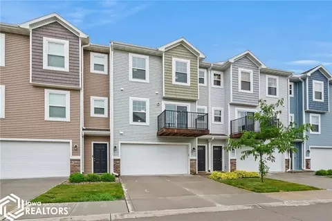 2612 NW Lois Ln, Ankeny, IA 50023