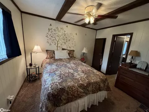 Bedroom - 702 W Maple St, Centerville, IA 52544 photo 1 of 3