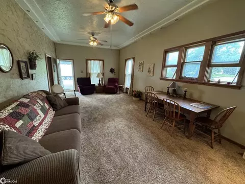 Living - 702 W Maple St, Centerville, IA 52544 photo 1 of 3