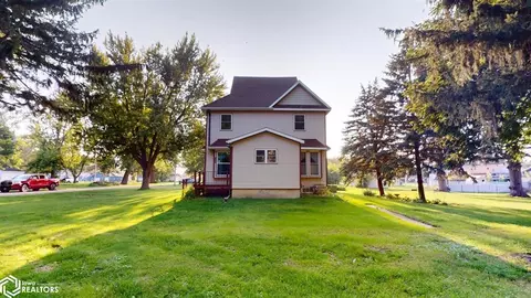 200 Elm St, Kensett, IA 50448