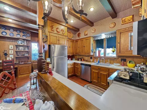 102 1st Ave SE, Hampton, IA 50441 photo 6