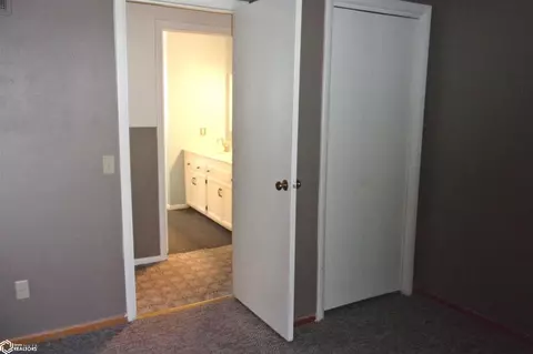 Bedroom - 334 Park Dr, Hamilton, IL 62341 photo 1 of 4