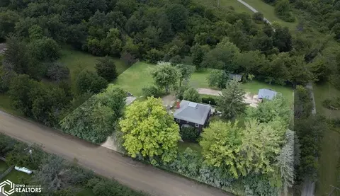2617 Smith Ave, Marshalltown, IA 50158