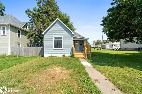 409 12 Summit St, Marshalltown, IA 50158