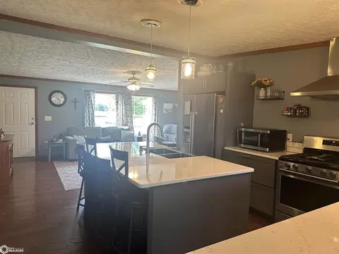 1242 Township Rd E, Gladstone, IL 61437 photo 5