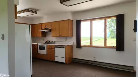 Kitchen - 1001 390th Ave, Malcom, IA 50157 photo 1 of 4