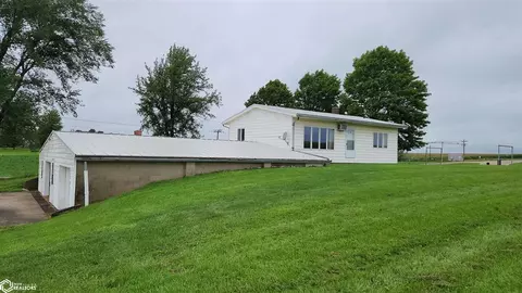 Exterior - 1001 390th Ave, Malcom, IA 50157 photo 7 of 8