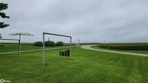 Exterior - 1001 390th Ave, Malcom, IA 50157 photo 5 of 8