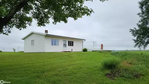 1001 390th Ave, Malcom, IA 50157