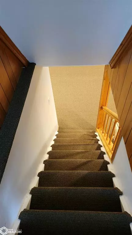 Entry Way - 1001 390th Ave, Malcom, IA 50157 photo 1 of 3
