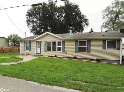 401 Oak St, Braddyville, IA 51631