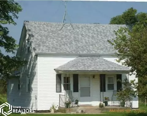 2988 Highway T47, Montour, IA 50173