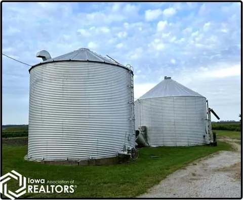 433 2010 E Rd, Varna, IL 61375 photo 11