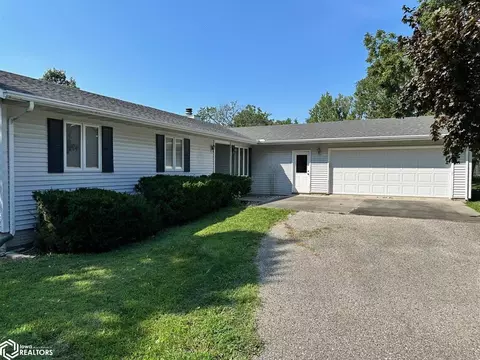 1501 Washington Ave, Corning, IA 50841