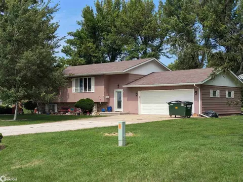 607 7th St, Bode, IA 50519