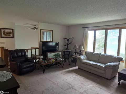 607 7th St, Bode, IA 50519 photo 10