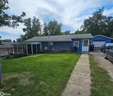 208 S Colfax St, Afton, IA 50830